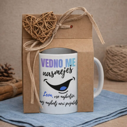 Vedno me nasmeješ