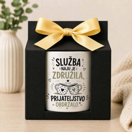 Služba naju je združila